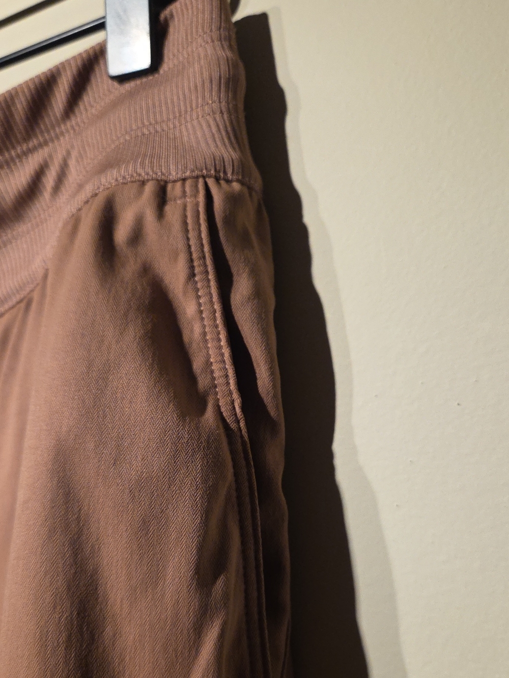 The North Face Women Tan Hybrid Drawstring Shorts - Picture 5 of 8